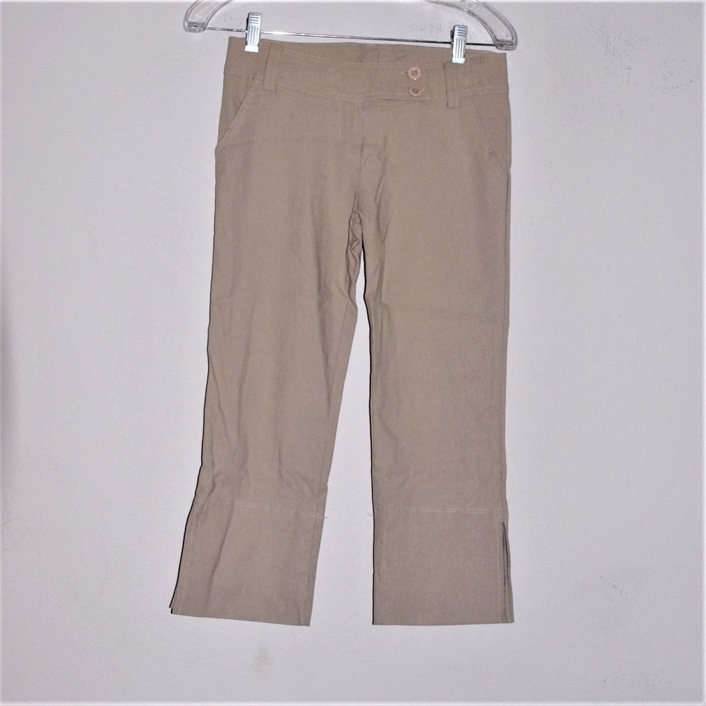 Ponny Tail Capri Pants Size Small